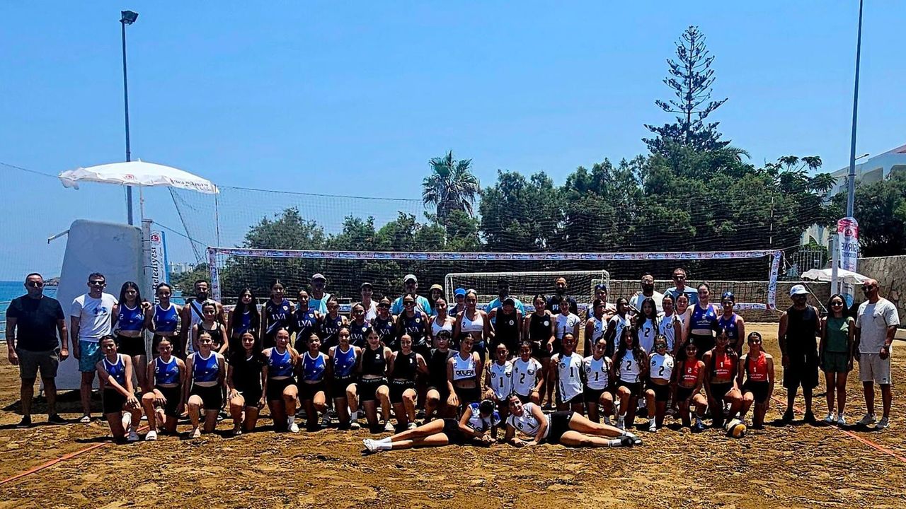 4. Şampiyon Melekler Plaj Voleybolu Liginde heyecan başladı