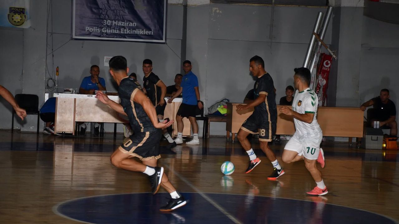 Eybil Efendi Polis Futsal Turnuvası başladı