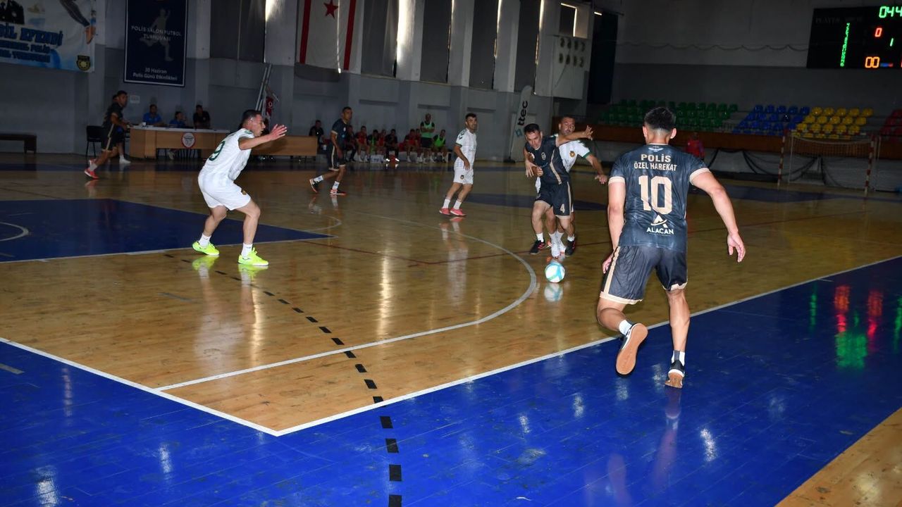 Eybil Efendi Polis Futsal Turnuvası başladı