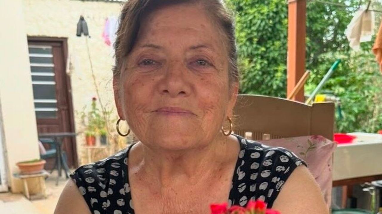 Akçay, Saadet ablasını kaybetti