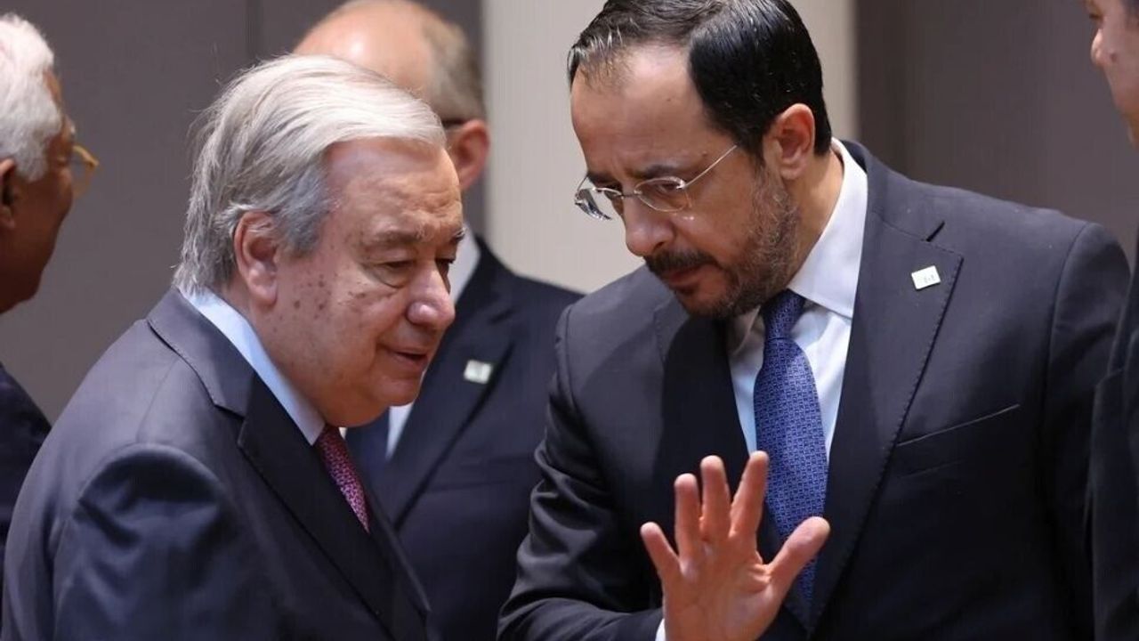 Guterres’in gelişiyle Hristodulidis’in olası stratejisi Rum basınında