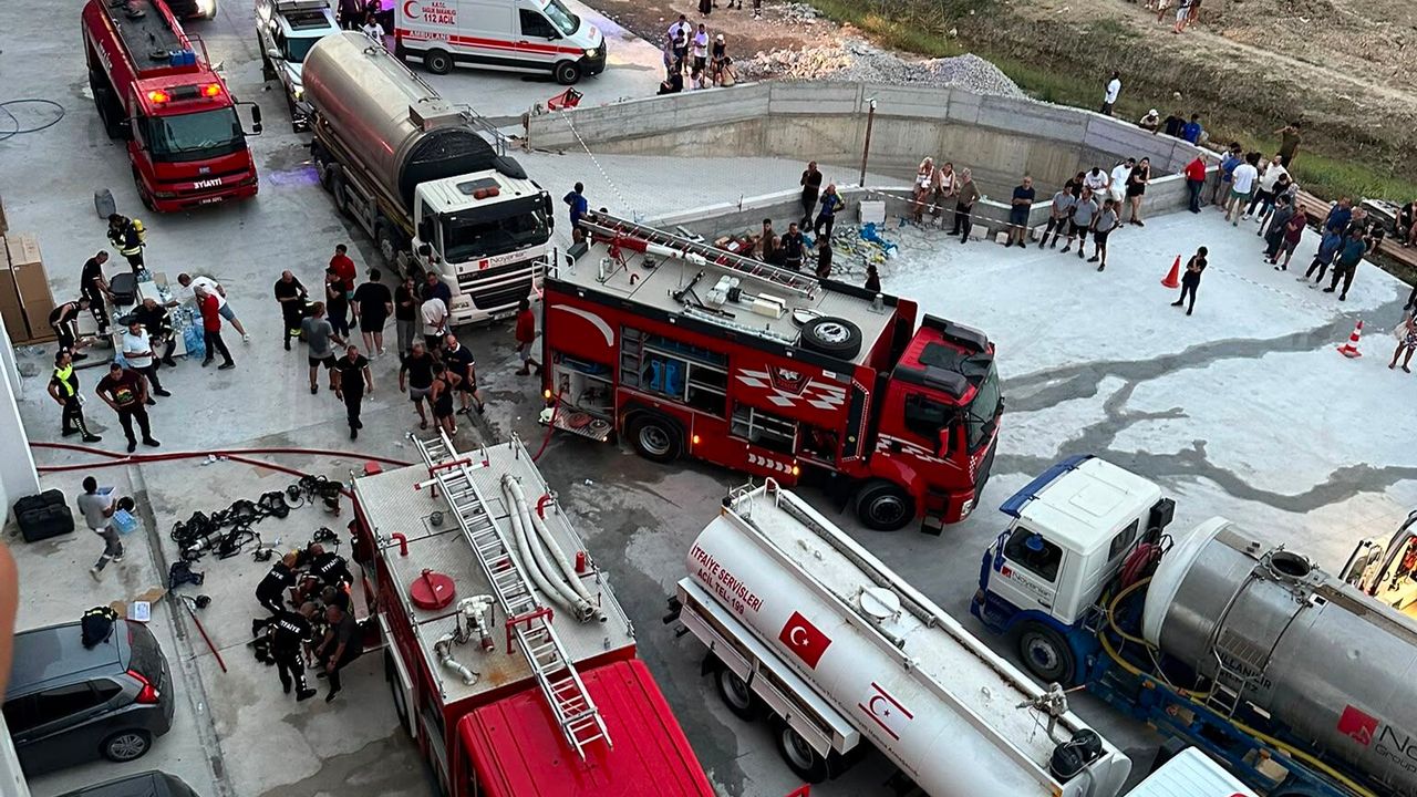 İskele'deki yangının elektrik panosundaki aşırı yüklenmeden kaynaklandığı düşünülüyor