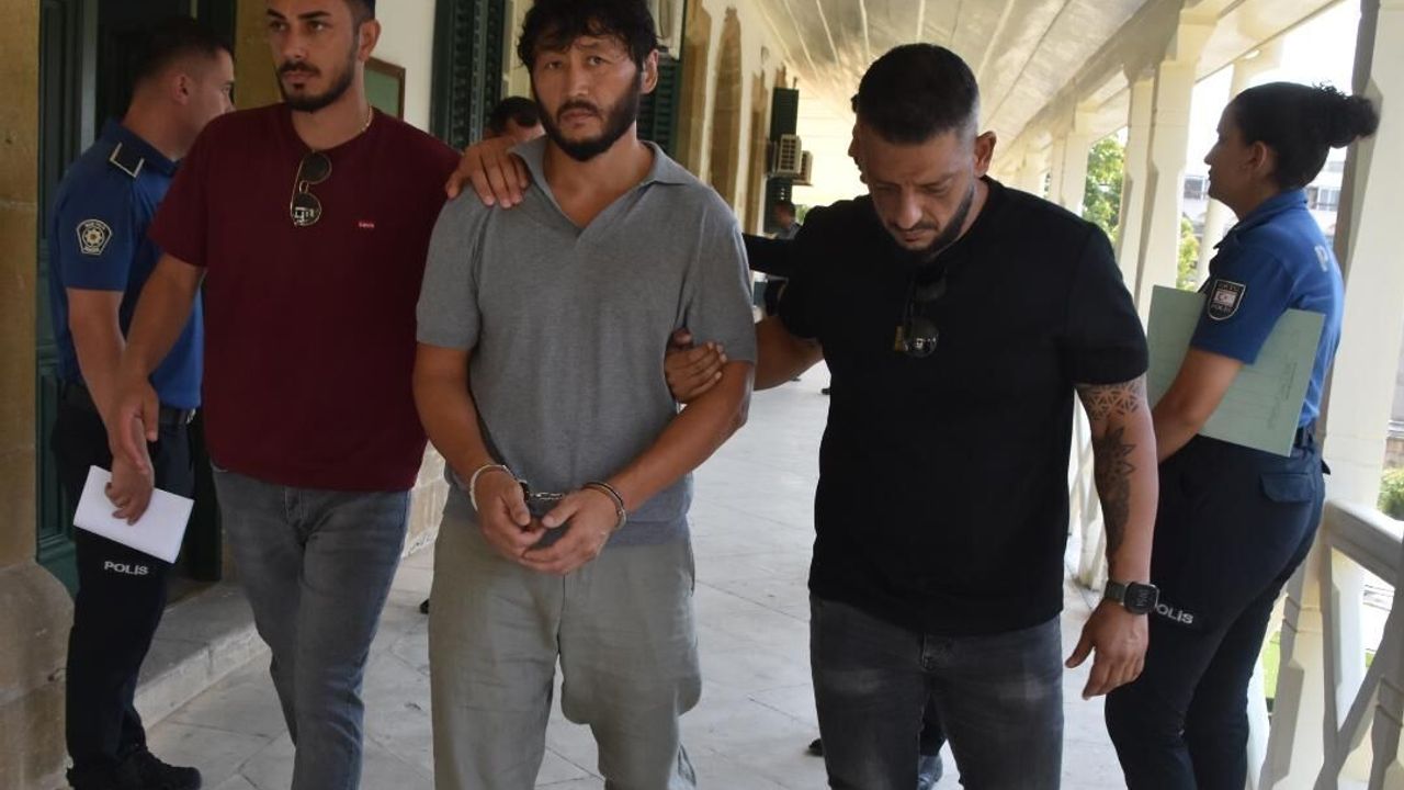 Rus tetikçi için iade bilmecesi