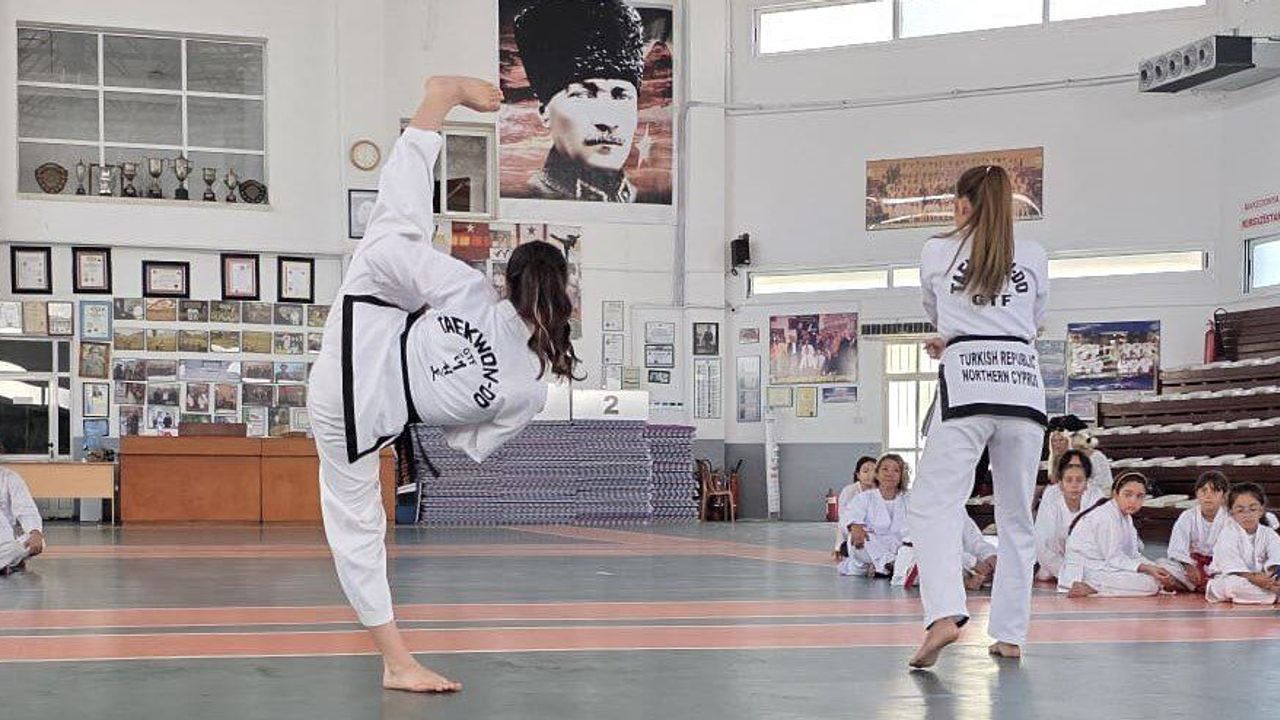 Taekwondocular Erdem Orel anısına yarıştı
