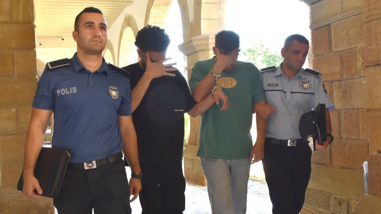 Evden yüzlerce hap çıktı