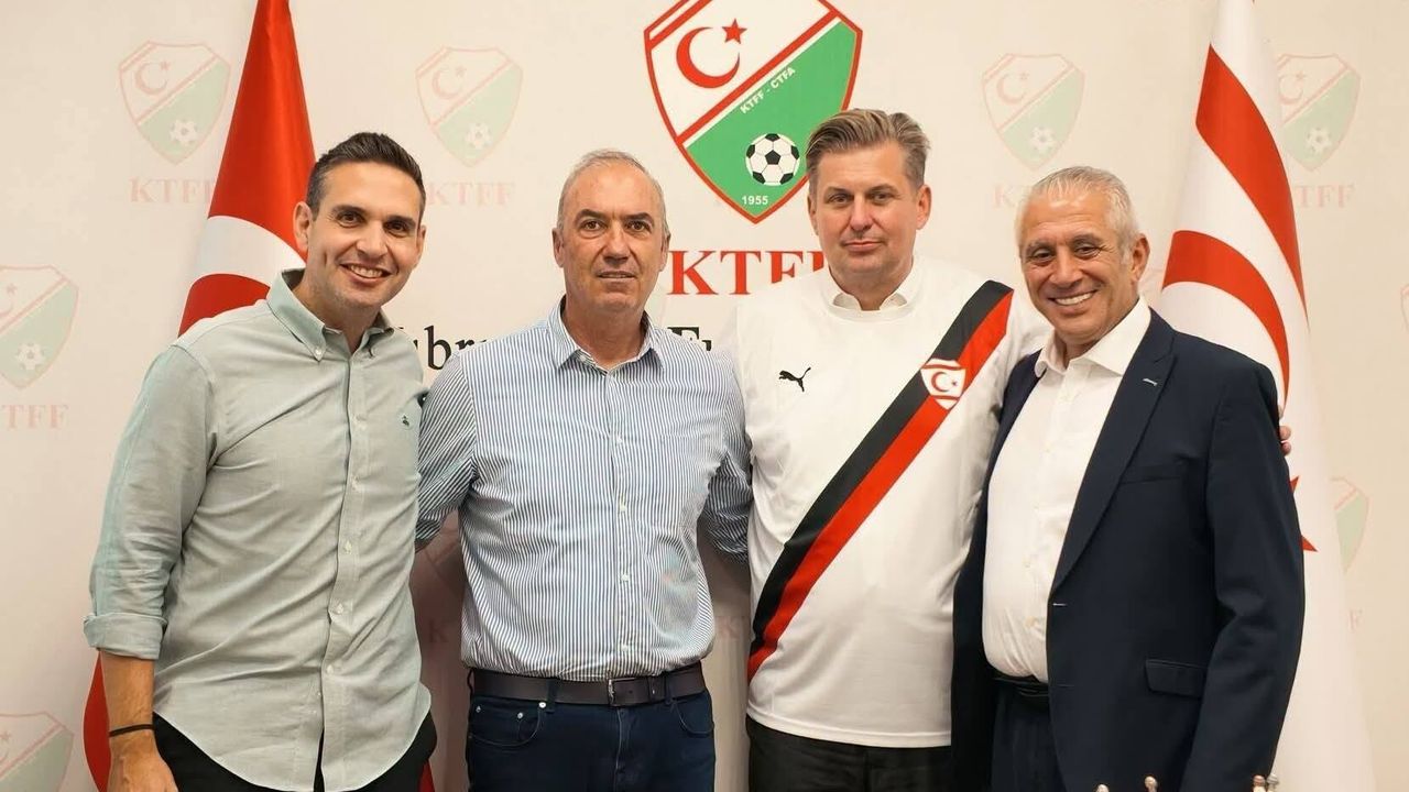Alman milletvekili Maximilian Krah’dan KTFF’ye ziyaret