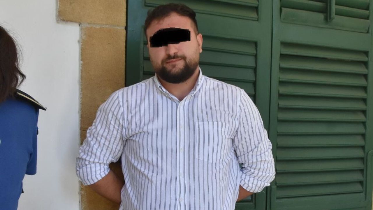 Üç hastaneye izinsiz ilaç satışı