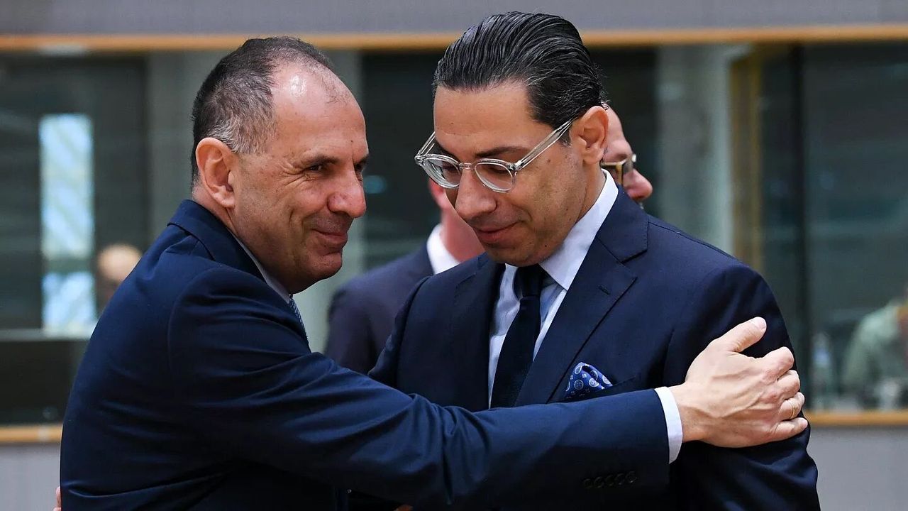 Kombos Yerapetridis ve Abdülati ile görüştü