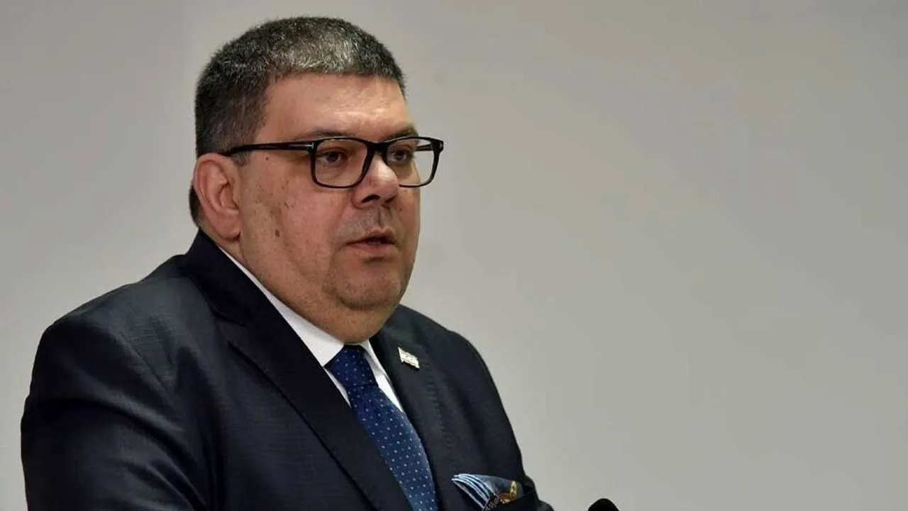 “CTP, bu devletin kamu maliyesini üç ay bile yönetemez”
