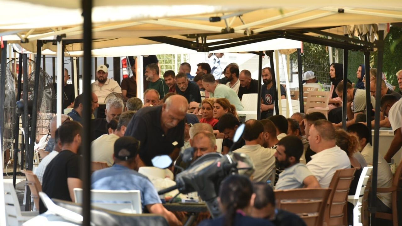 Uzman ekipler, ailelere psikososyal destek sağlıyor