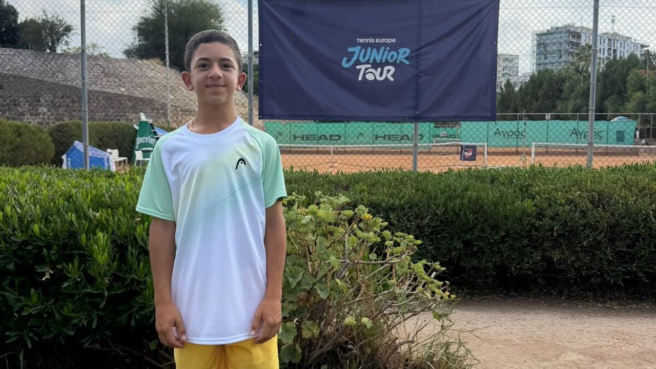 Aren Yumurtacıoğlu Tennis Europe’ta yarı finalde
