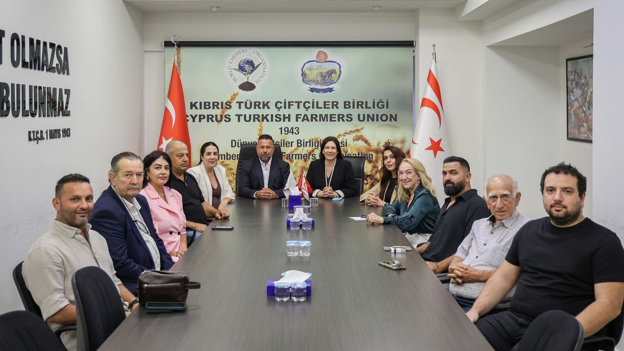 CTP, Kıbrıs Türk Çiftçiler Birliği’ni ziyaret etti…
