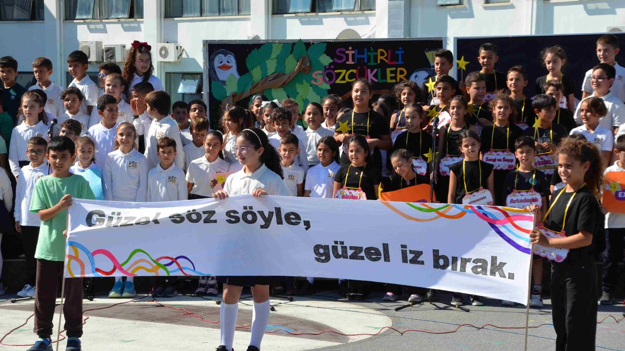 Küçük Kalplerden Büyük Mesaj: Nezaket Dünyayı Güzelleştirir!