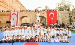 Girne, Dr. Küçük Oyunlarıyla coştu