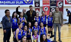 U12 Kızlar Lig şampiyonu KGM