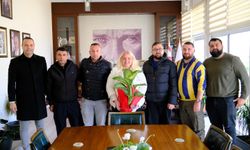 Kumyalı Spor Kulübü’nden Belediye Başkanına ziyaret