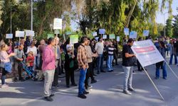 Kimliksizler Derneği'nden toplu vatandaşlık başvurusu eylemi