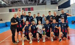 DAÜ Erkek Voleybol Takımı Türkiye Süper Ligi’nde Yarı Finale yükseldi