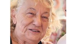 Mormenekşe Dudu ablasına ağlıyor