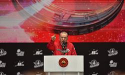 Erdoğan: “Kuzey Kıbrıs'ta kızlarımızın başörtüsüyle uğraşmaya kalkarsan kusura bakma karşında bizi bulursun”