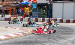 Kartingciler, 19 Mayıs etkinlikleri kapsamında yarışıyor