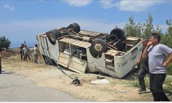 Yenierenköy'de feci kaza: Okul otobüsü devrildi