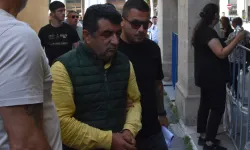 Uyuşturucu zulası ağaç altından çıktı