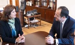 Hristodulidis cumartesi günü Holguin’le görüşeceklerini açıkladı