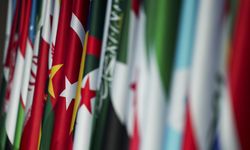 İİT Deklarasyonunda Kıbrıslı Müslüman Türklerle temasın geliştirilmesinin önemi vurgulandı