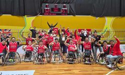 Vakıflar Tekerlekli Sandalye Basketbol takımı oyuncularından tarihi başarı