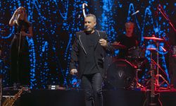 Haluk Levent’ten Merit Park Hotel’de unutulmaz bir gece
