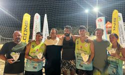 Sezonun İkinci Plaj Tenis Turnuvası Antis’te tamamlandı