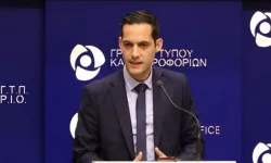 Rum Hükümet Sözcüsü İngiliz Üslerine füze fırlatıldığı yönündeki haberleri yalanladı