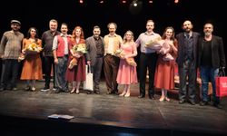 "Aşk İçinde Mahpushane" Adana'da sahnelendi