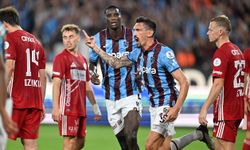 Stefan Savic zirve yaptı