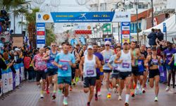 Larnaka Maratonu’na rekor katılım