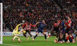 Arsenal'in tarihi serisi sona erdi