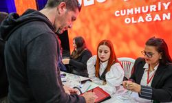 CTP Kurultayı'nda 18.00 itibarıyla 2 bin 100 oy kullanıldı