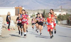 Cumhuriyet Yol Koşusu düzenleniyor