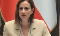 “Din dersleri beyin yıkama aracıdır”