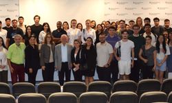 Kıbrıs Florasının Şifalı Gücü Yakın Doğu Üniversitesi’nde konuşuldu