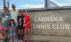 Güney Kıbrıs kortlarında Lefkoşa Şehir Kulübü rüzgârı esti