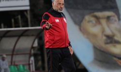 Göçmenköy kalecileri Ozan Uzunoğlu’na emanet