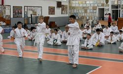 Renkli kuşak sınavı yapıldı