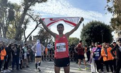 Tazegül, Kıtalararası İstanbul Maratonu 44-49 yaş grubu birincisi