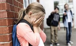 Okulda, birkaç ay içerisinde ikinci kez saldırıya uğrayan ortaokul öğrencisi hastanelik oldu