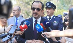 Hristodulidis: “BM’nin bugün Erhürman’la görüşme tarihini açıklamasını bekliyoruz”