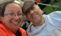 Pasaport kuralı bir aileyi ayırdı