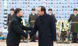 Hristodulidis, Kiev'de Zelenski ile bir araya geldi
