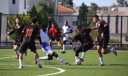 Üniversiteler futbolda DAÜ yarı finalde